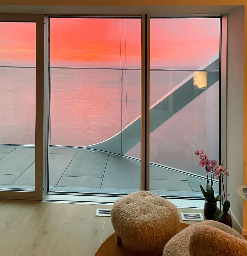 אורהוס Amazing Sea View Apartment מראה חיצוני תמונה